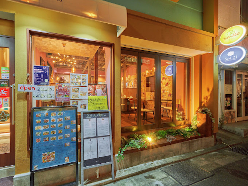 福岡市の店舗デザイン 店舗設計・施工 Ｇキューブ めんたいワイド カフェ＆ダイニング